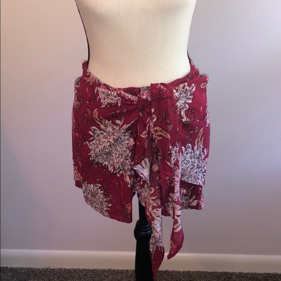 Pants - All Seasons Floral Skirt/Skort w/ Tie Front